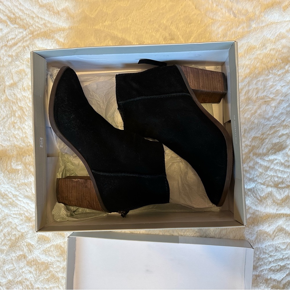 BP. Black Booties